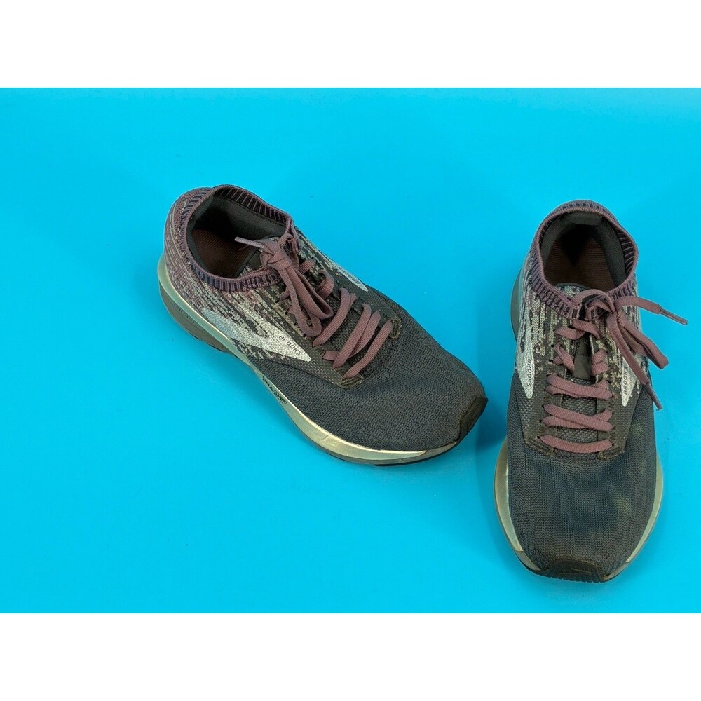Brooks Ricochet Womens 7.5 B Gray Arctic Dusk Running Shoes 1202821B040